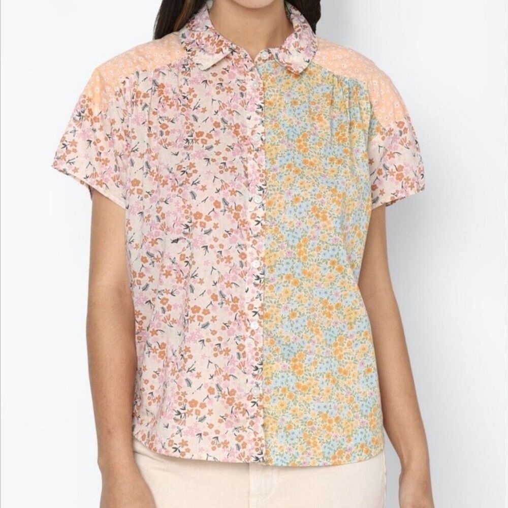American Eagle Outfitters Oversized Resort Shirt Button Front Floral Size Small